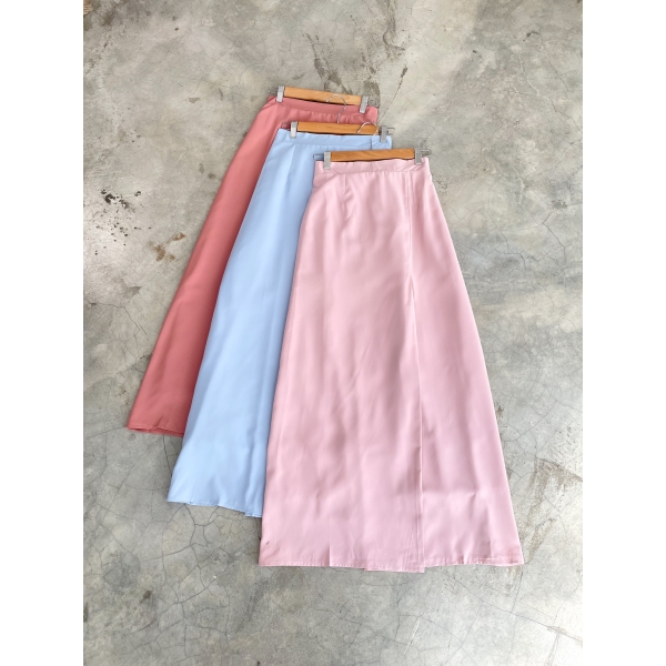 Winnie Skirt (Lipat Depan)  Winnie Skirt (Lipat Depan)